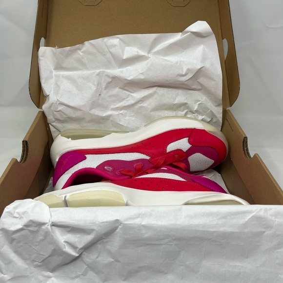 Jordan Women’s Air 200E SZ 9 - Picture 9 of 9